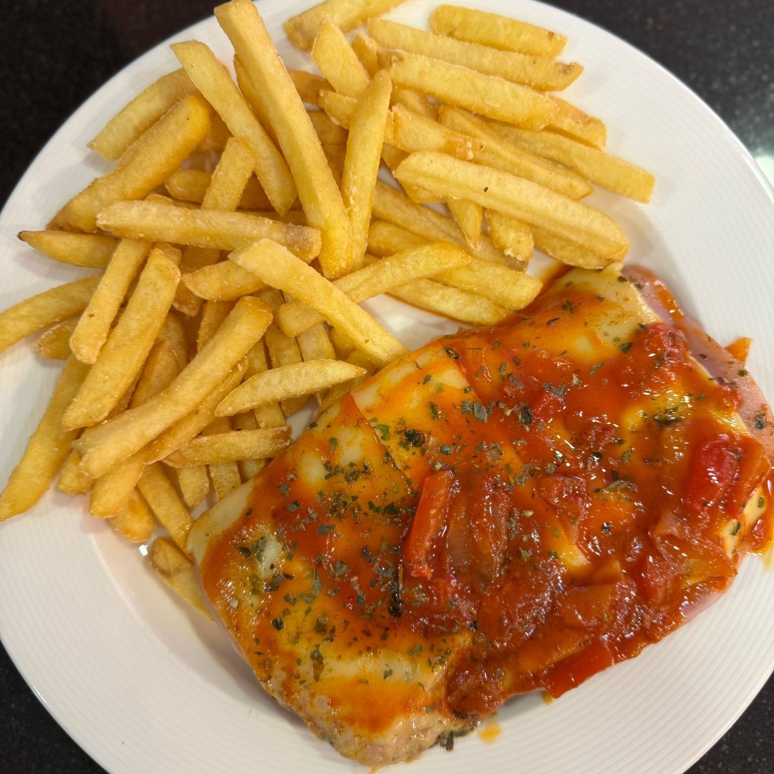 Milanesa De Pollo A La Napolitana