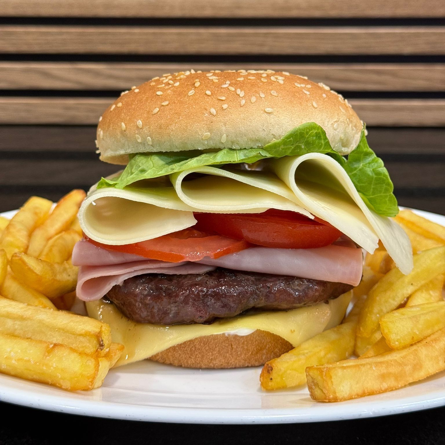 Hamburguesa clásica completa