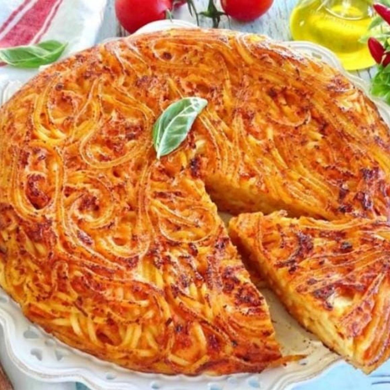 Tortilla De Spaghetti Y Tomate