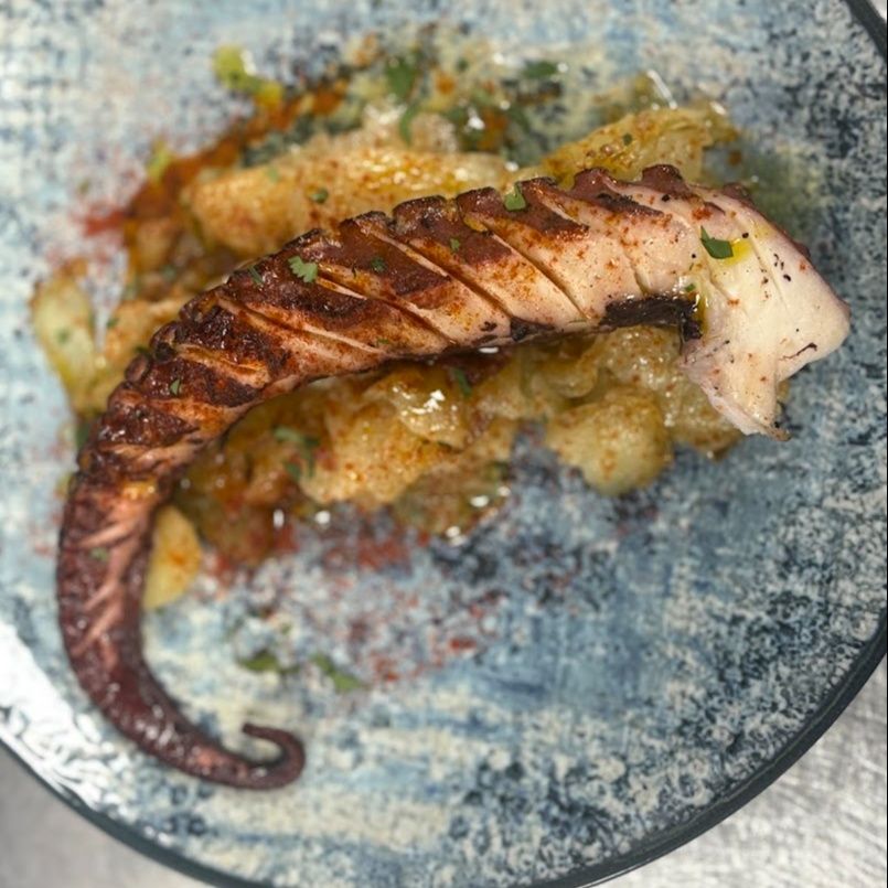 Pulpo ahumado a la parrilla