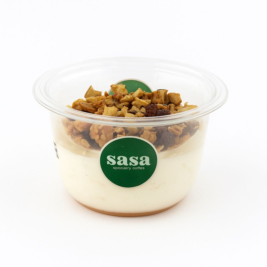 Yogurt Con Granola Y Miel