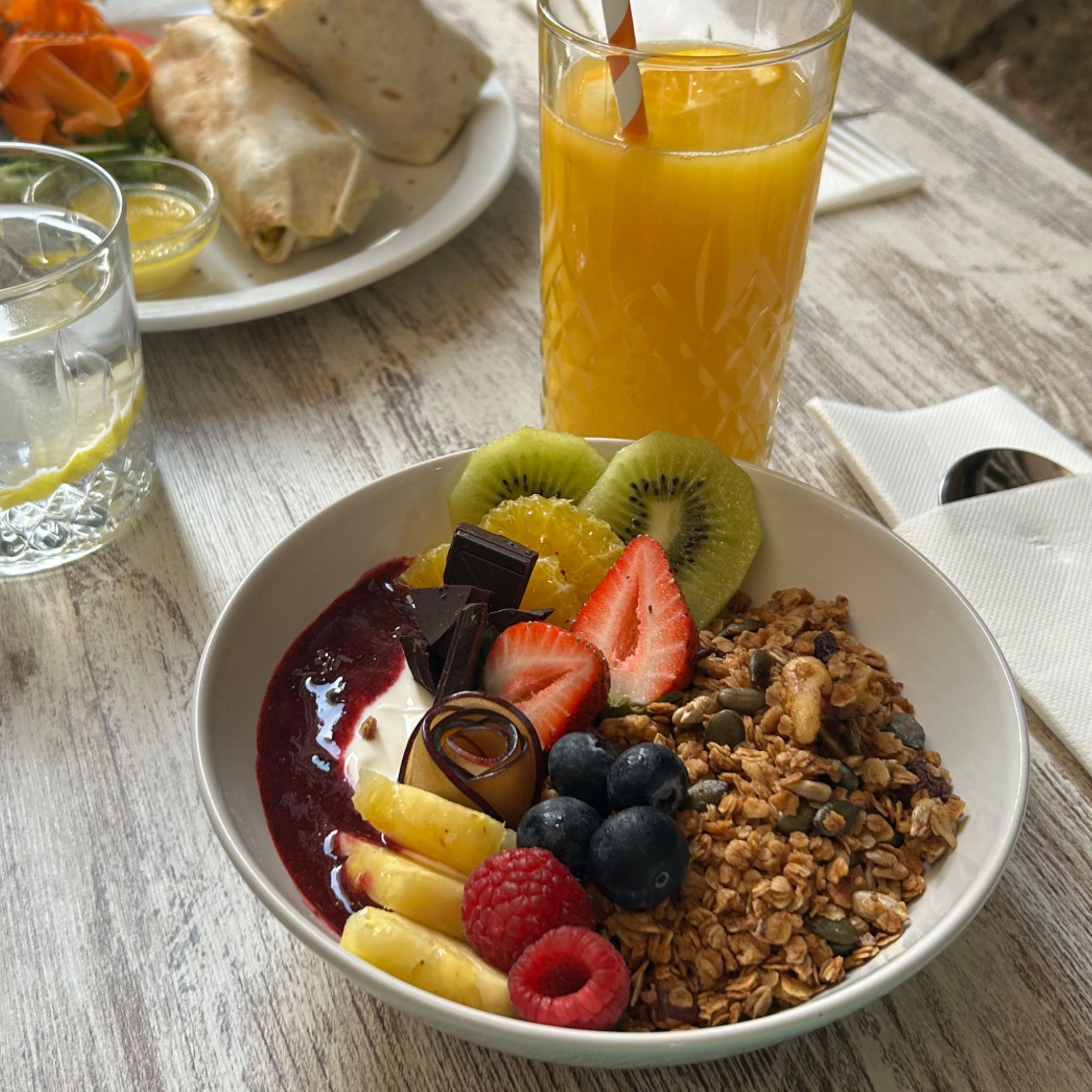 Power Yogurt Granola