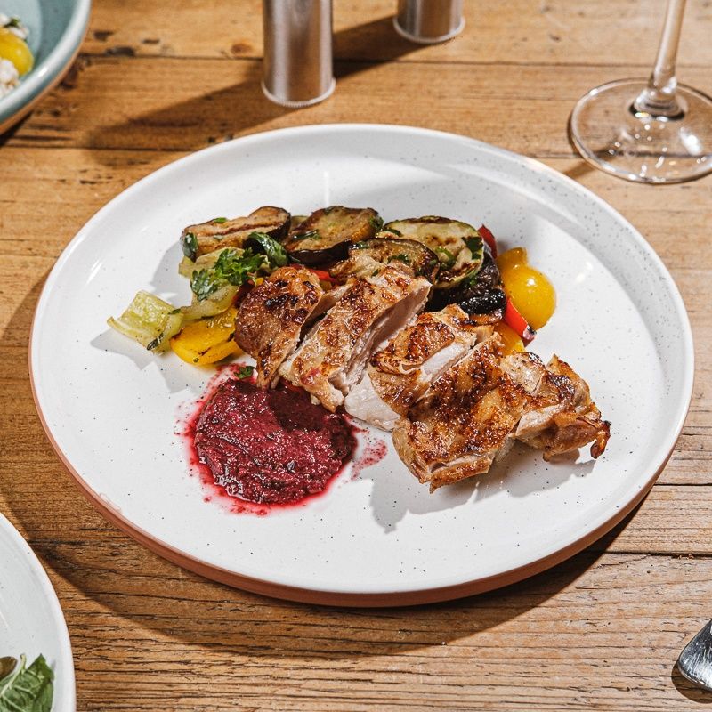 ქათმის თეძო ბოსტნეულით