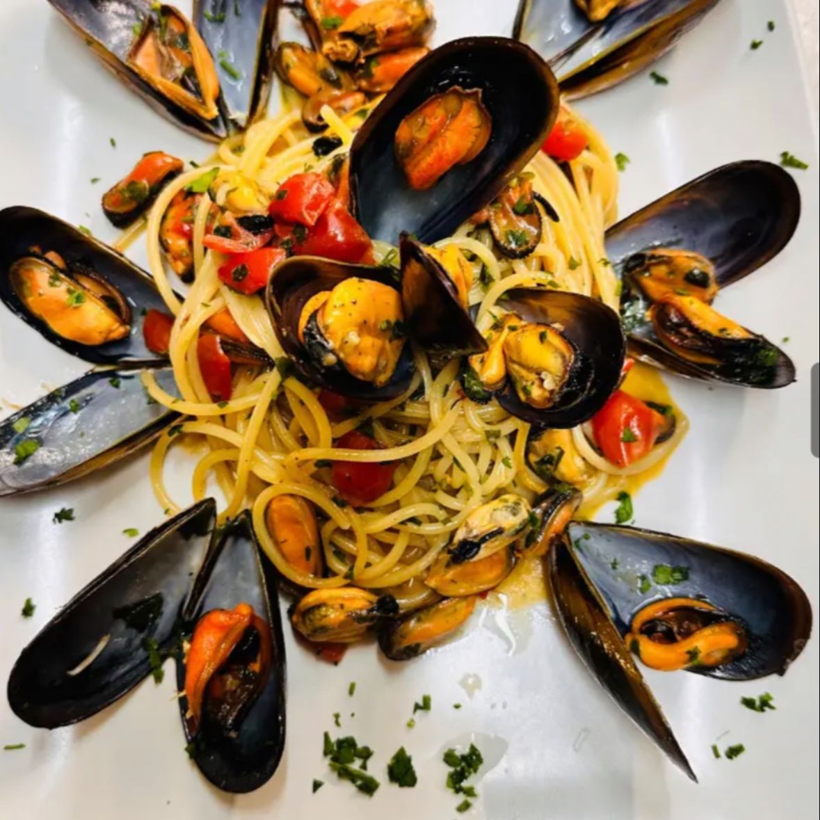 Linguine con frutti di mare 