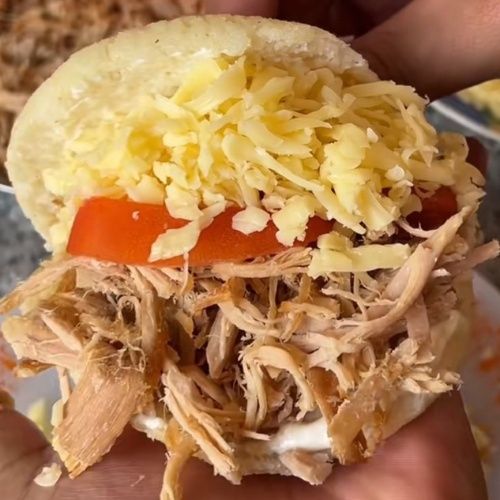 Arepa Pernil