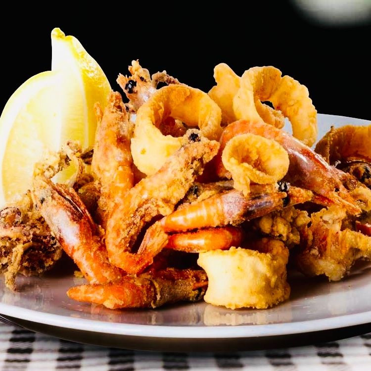 Frittura di calamari e gamberi