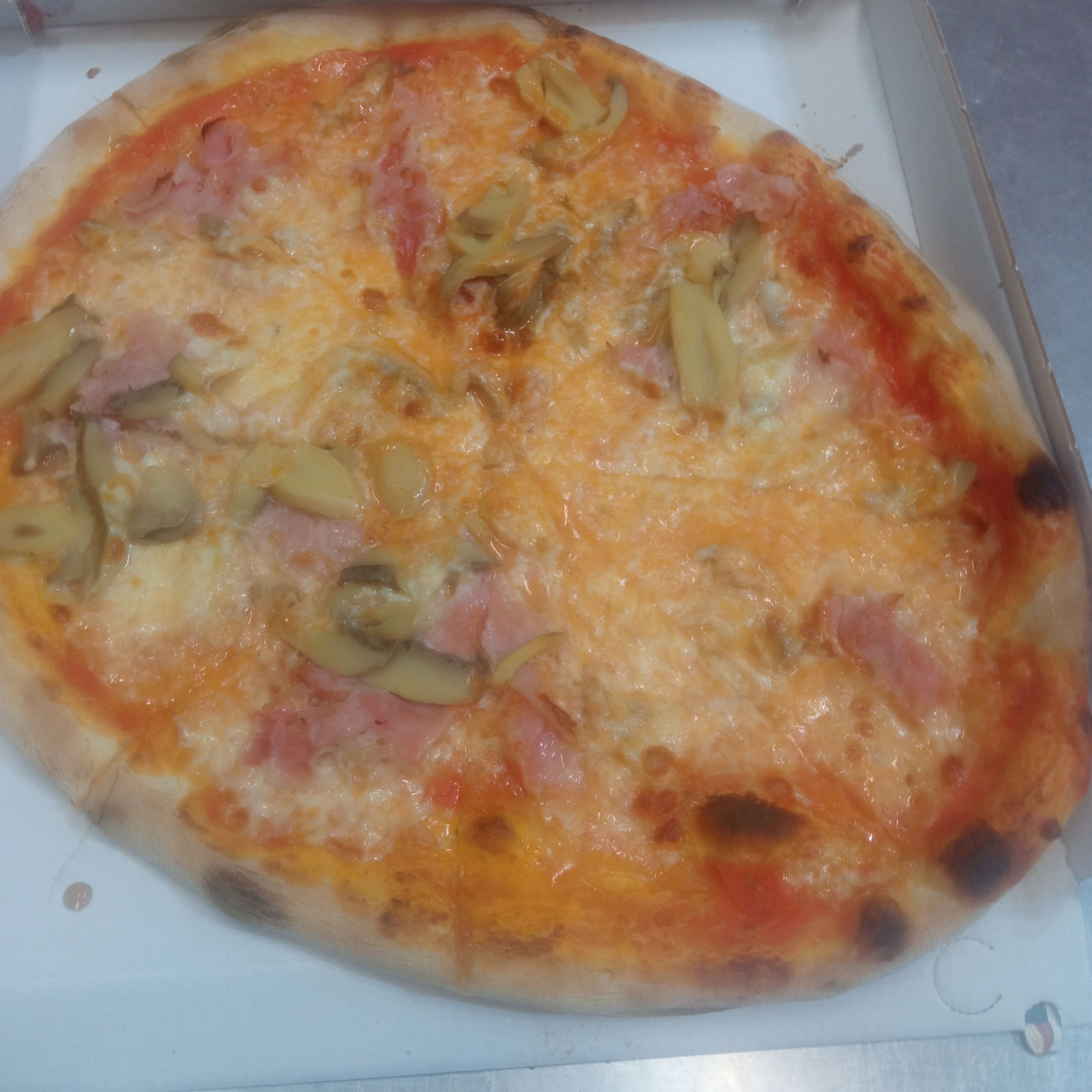 Prosciutto funghi