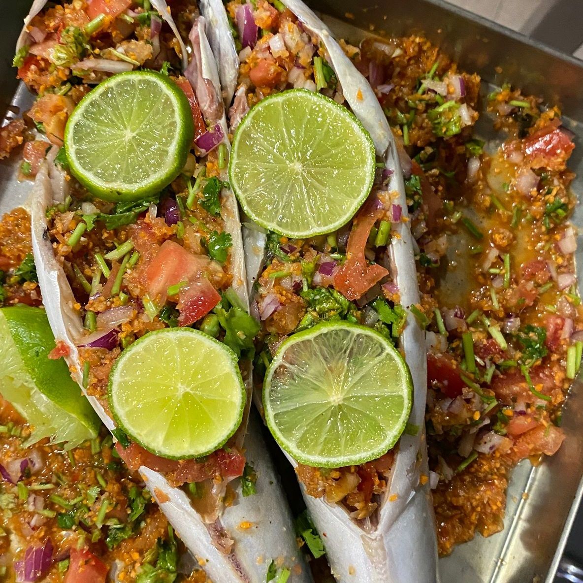 Sgombro al forno con verdure all'africana