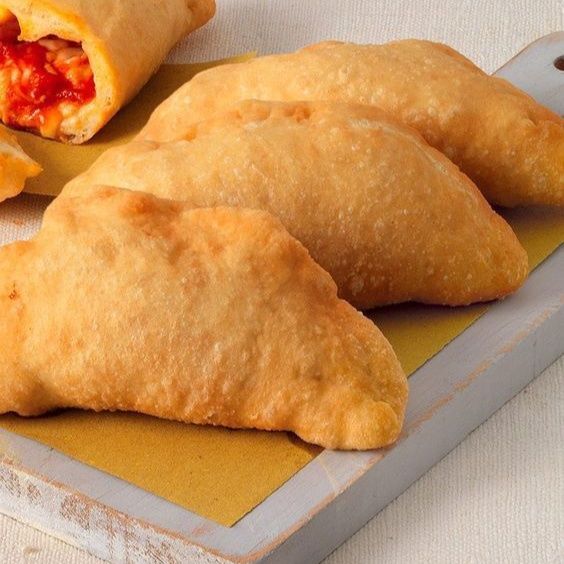 Calzone rosso