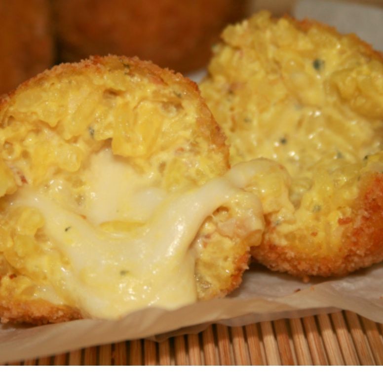 Arancino ai formaggi