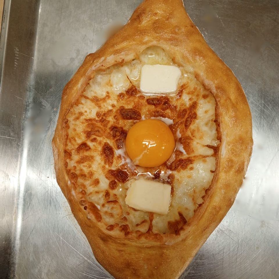 Chaczapuri po adżarsku