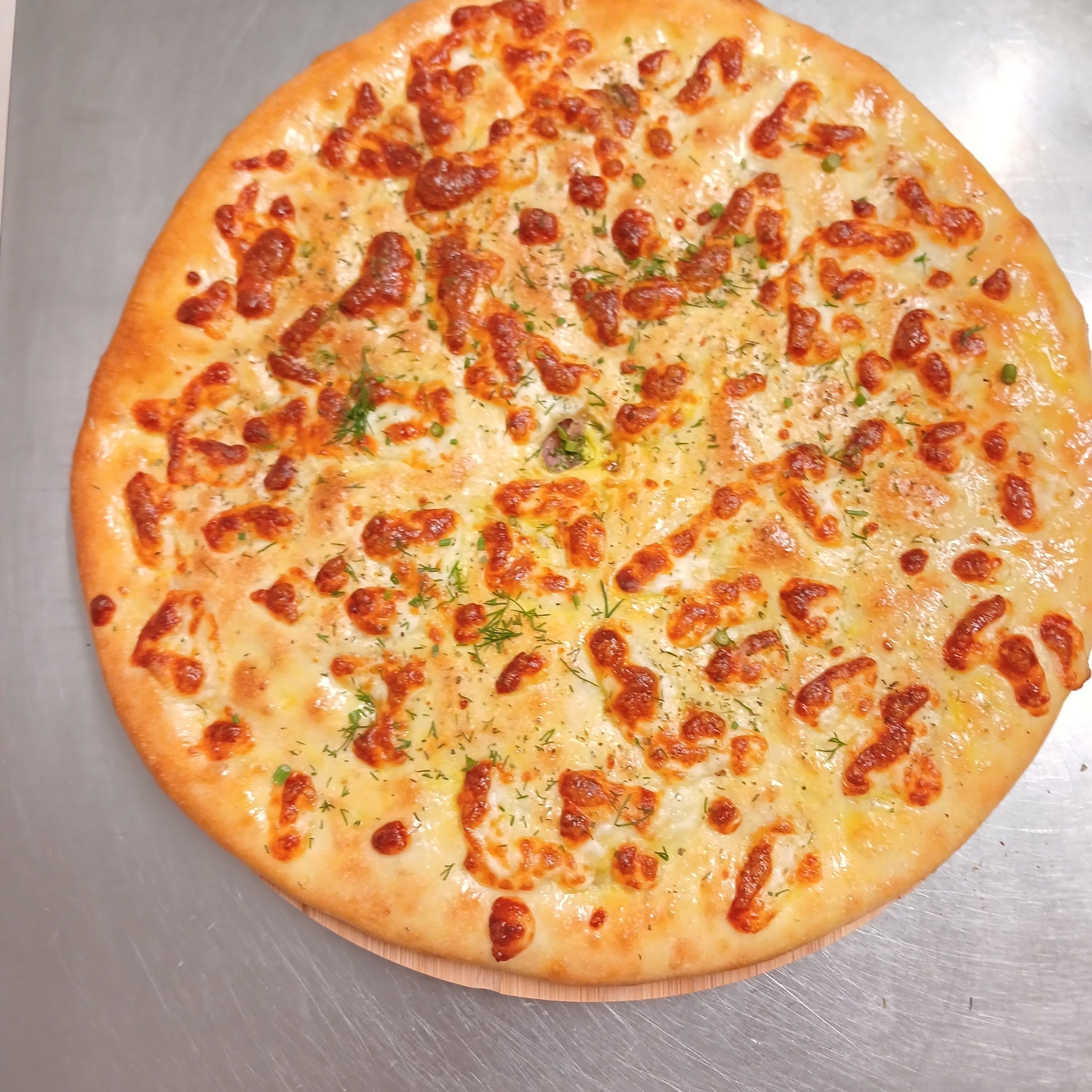 Chaczapuri z kurczakiem, serem i pieczarkami 