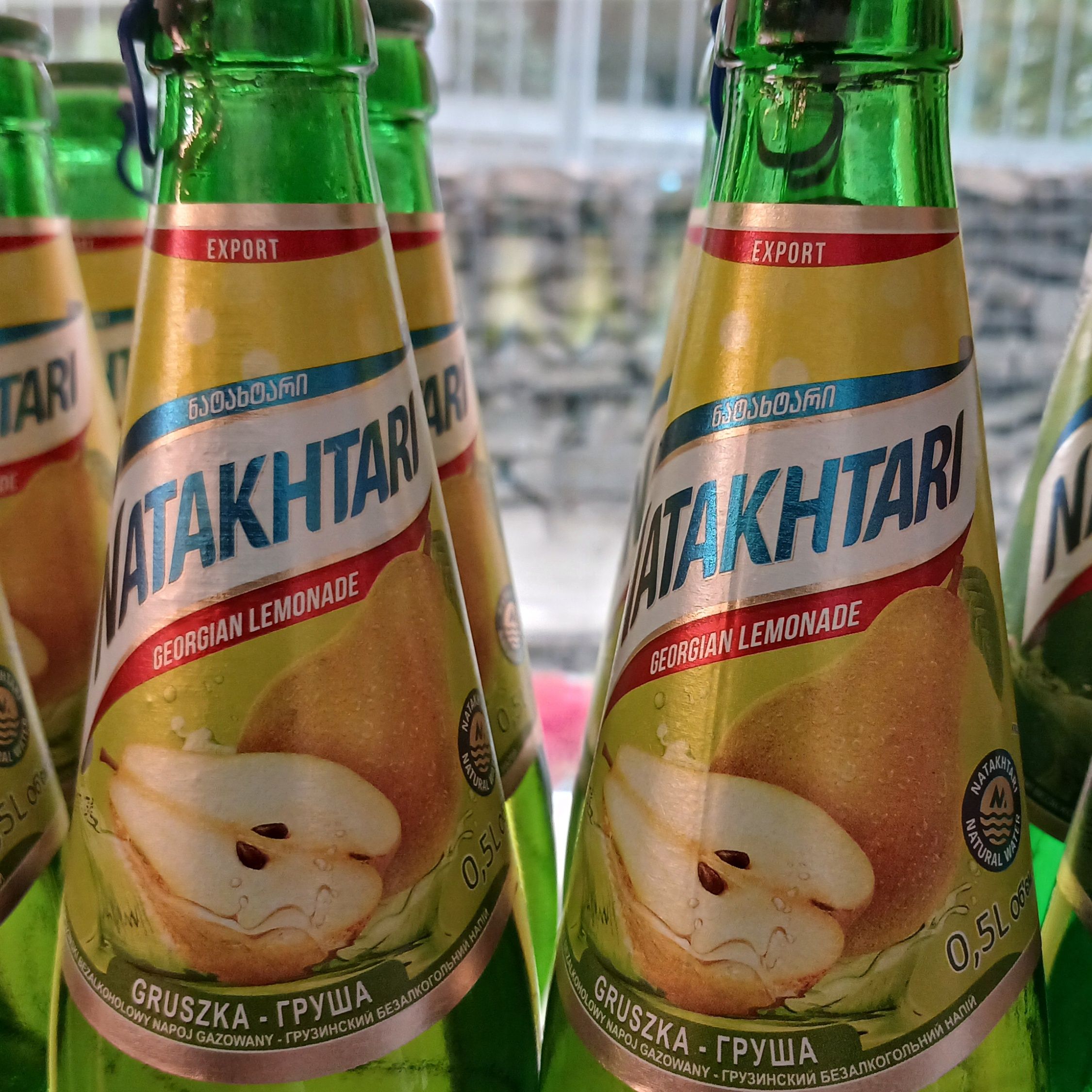 Natachtari z gruszką