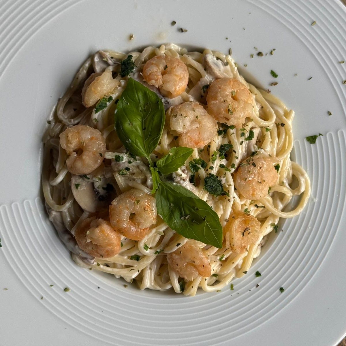 Massa d Gambas com Nata