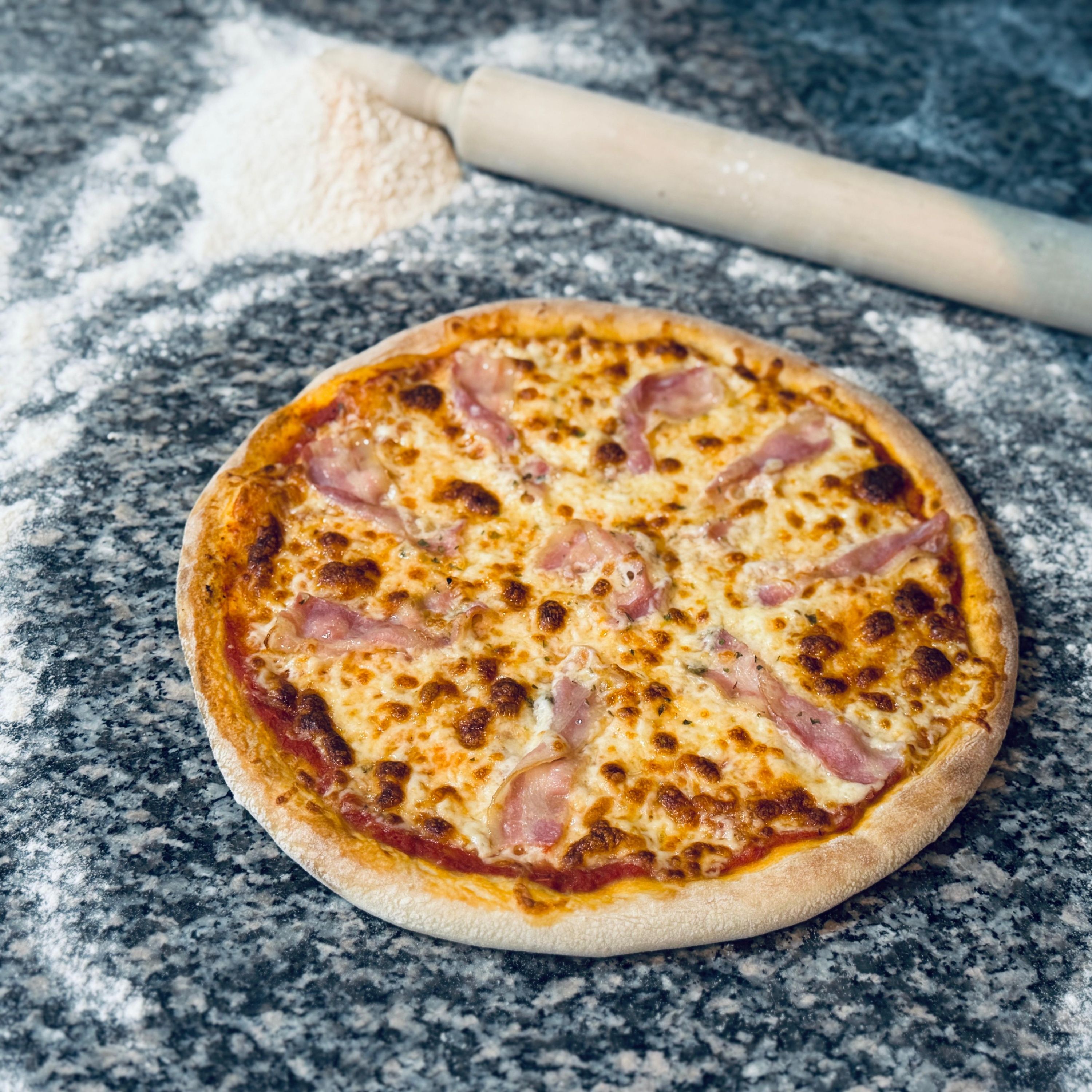 Pizza Bacon Ø 32 cm 