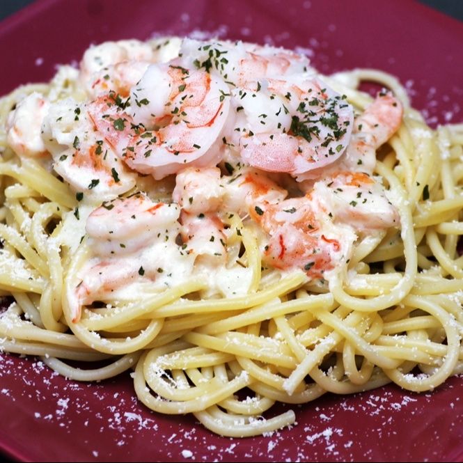 Spaghete cu creveți și smântână