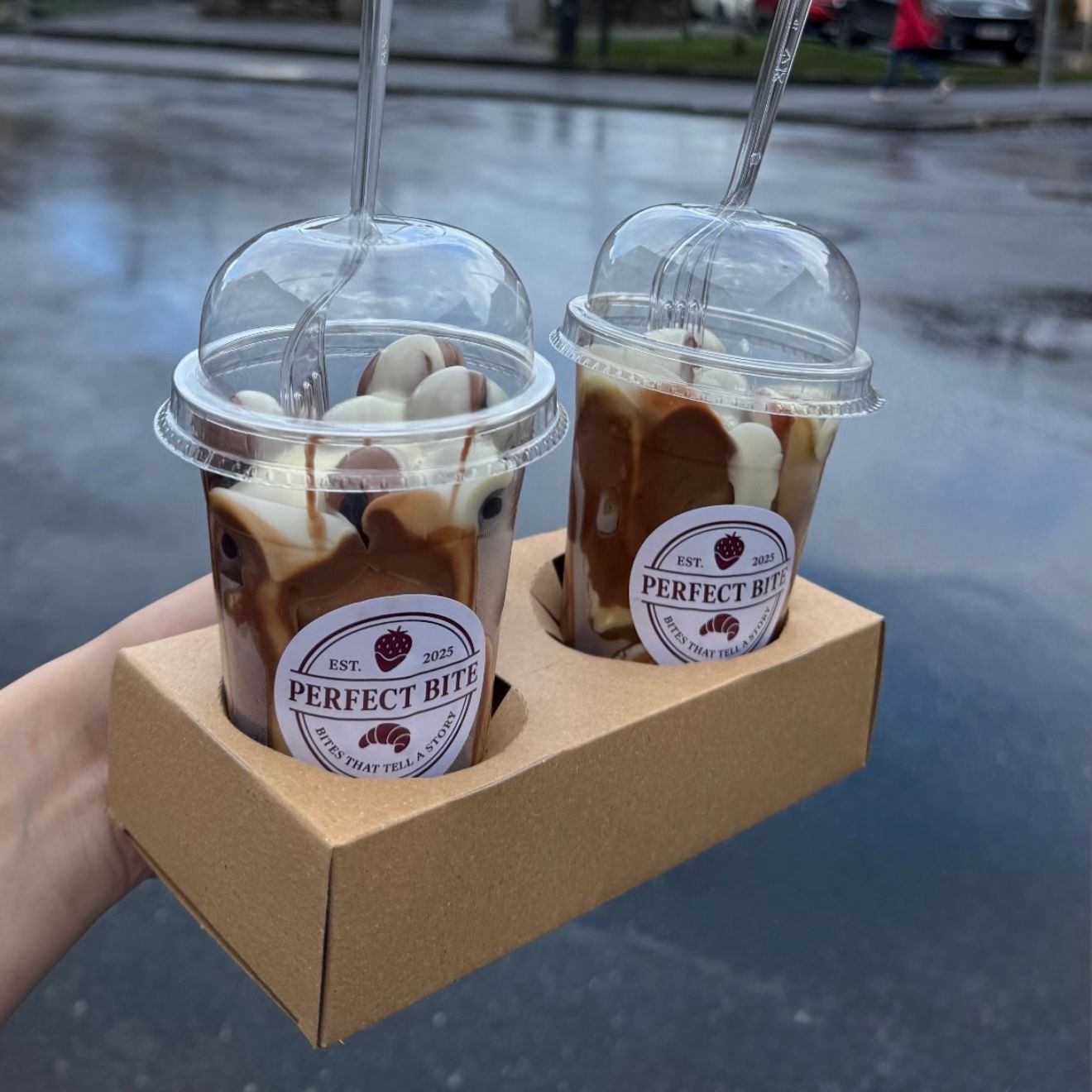 Pahar mix fructe & ciocolată (mare)