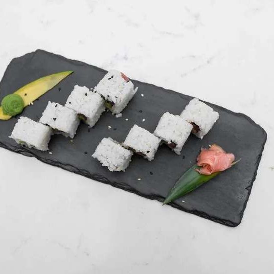 Tuna Avocado Maki