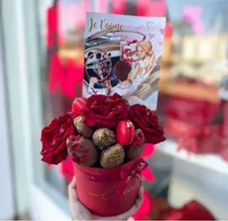 Mini Bouquet Fraises Enrobees De Chocolat