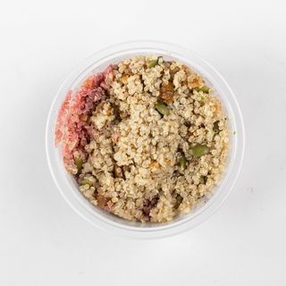 Salade Quinoa & Houmous de Betterave By Yamita
