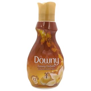 Assouplissant Concentré Luxurious Downy 880ml.