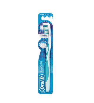 Oral-b Brosse A Dents 3d White 40 Medium