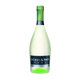 Scavi & Ray Hugo Wine 750ml