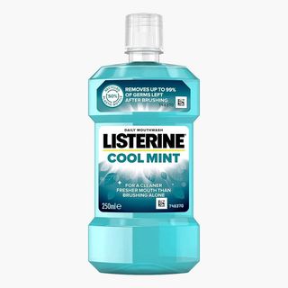 Listerine Cool Mint Daily Mouthwash, 250ml