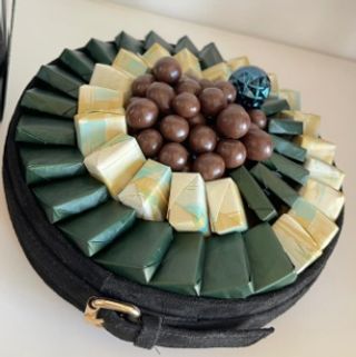 poche rond en tissu avec 500 g de chocolat