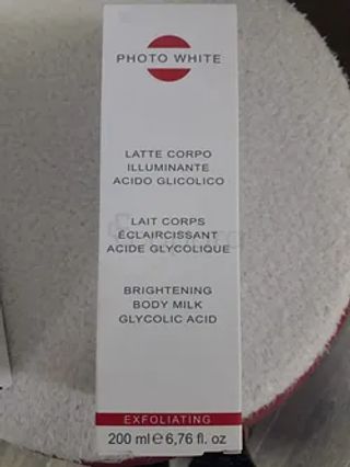 M&D PHOTO WHITE LAIT CORPS ÉCLAIRCISSANT 200ML