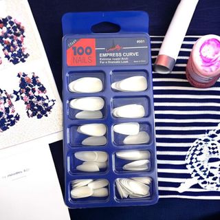 Ongles artificiels 100 pcs ovales en blanc