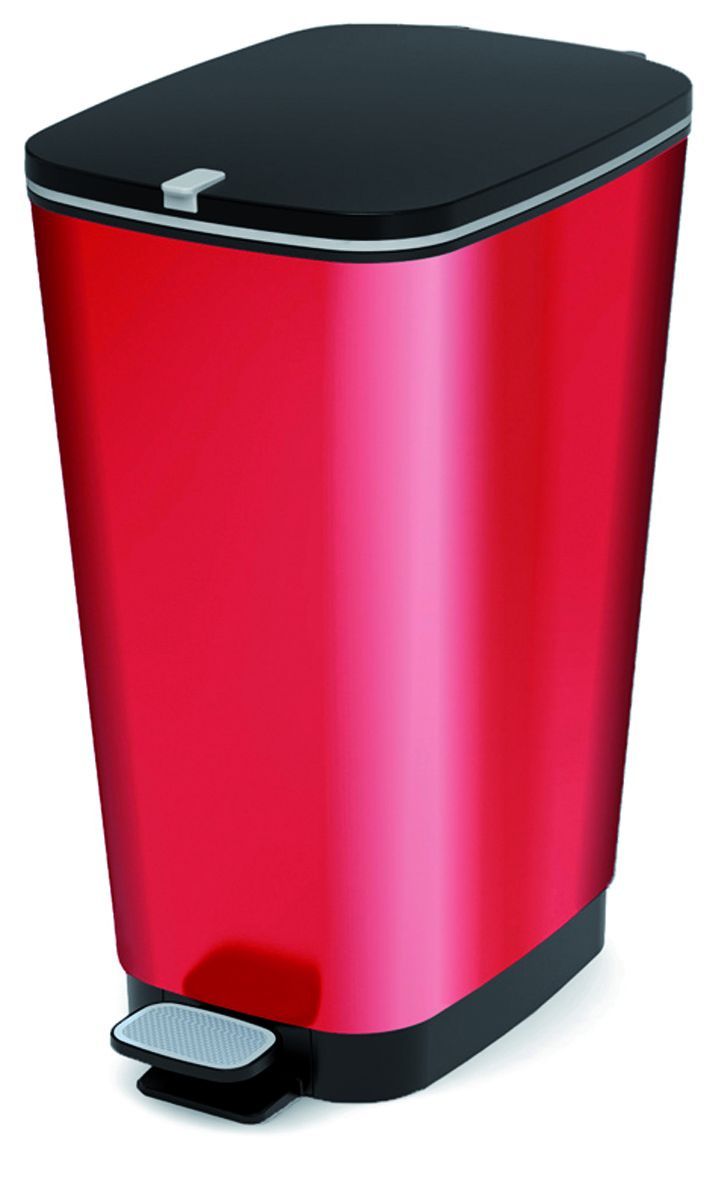 Poubelles salle de bain.