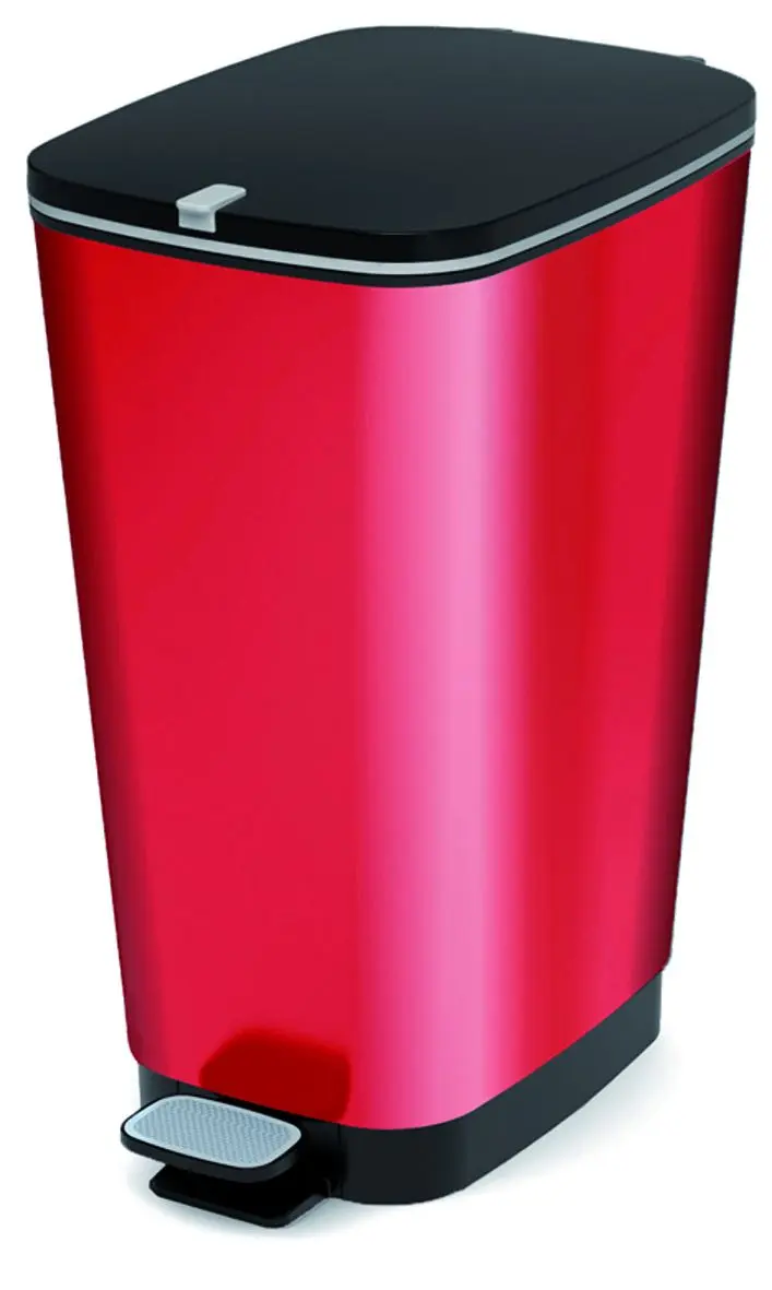 Poubelles salle de bain.