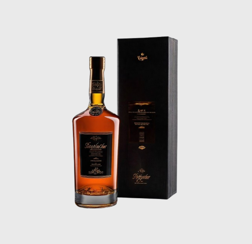 Հավաքածուներ և հուշանվերային շշեր.