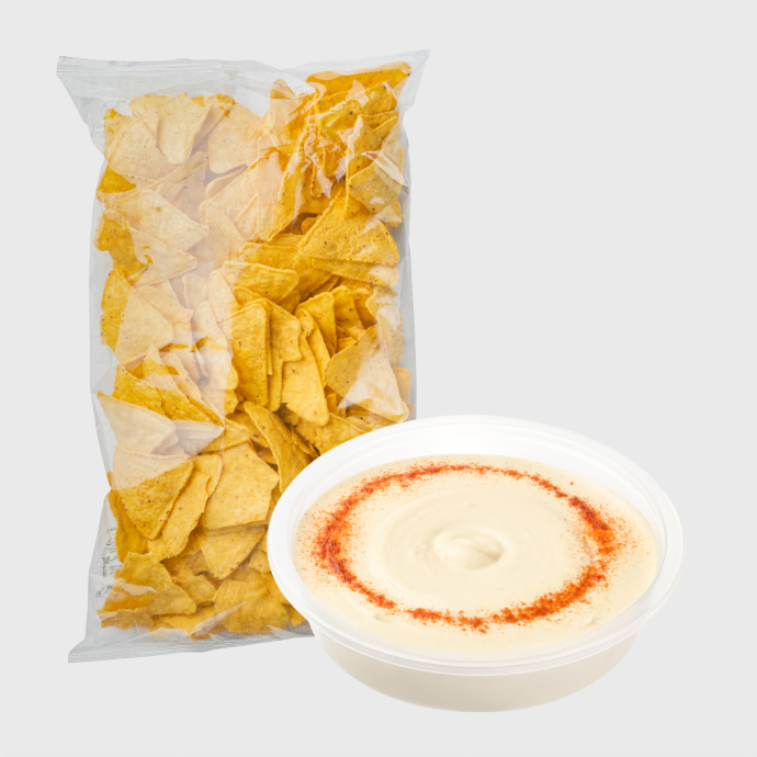 Соленые крекеры и крендели с солью