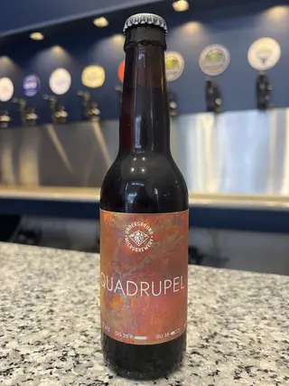 Quadrupel 8,9% 0,33ლ ბოთლი
