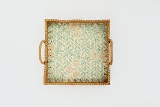 ლანგარი - MADELYN MDF / PEARL / RATTAN TRAY 38X36X12.5/6 CM GREEN