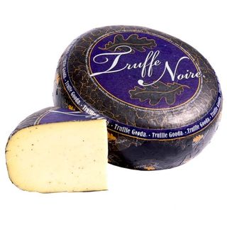 Сир Cheeseland Truffe Noire з чорним трюфелем  кг