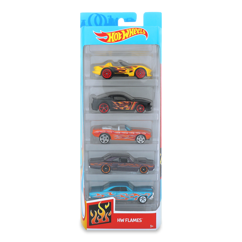 Іграшки та книги.