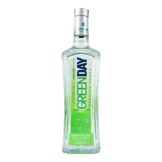 Горілка GREEN DAY 40%/ 0.7л