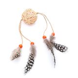 Іграшка PET FUN для котів мʼячик з лози з пірʼячком на мотузках 37 см