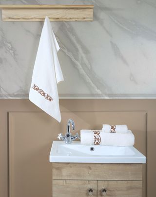 პირსახოცი - ELAIN EMBROIDERED FACE TOWEL ECRU 50x85