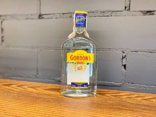 Джин Gordon’s London Dry Gin 0,35л