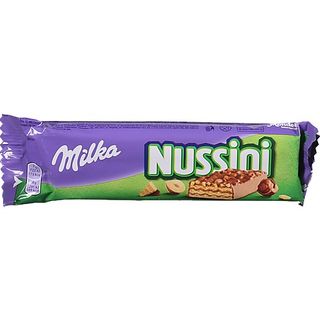 Вафлі Мілка 31 г Нуссіні з фундуком і какао посипана подріб. фундуком в мол. шок.