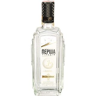 Горiлка Перша Гільдія 0.5л поважна