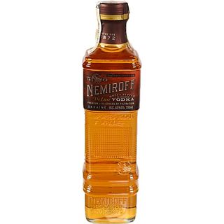 Горiлка Nemiroff 0.7л де люкс медева з перцем