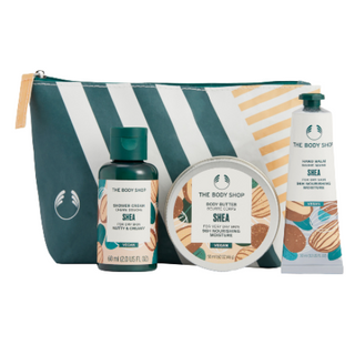 ბოდი შოპი - სასაჩუქრე ნაკრები AYR25 G2 ჩანთა შია შხაპის კრემი 60მლ. ტანის კარაქი 50მლ. ხელის ბალზამი 30მლ 0 G2 BAG MINI SHEA XM25 A0X 44909