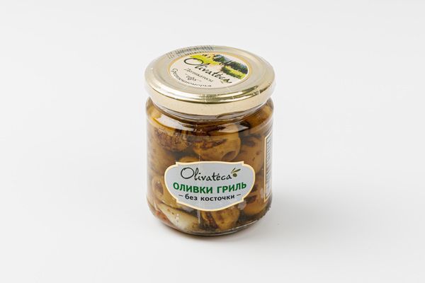 Оливки, маслины.