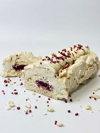 Меренговий рулет
