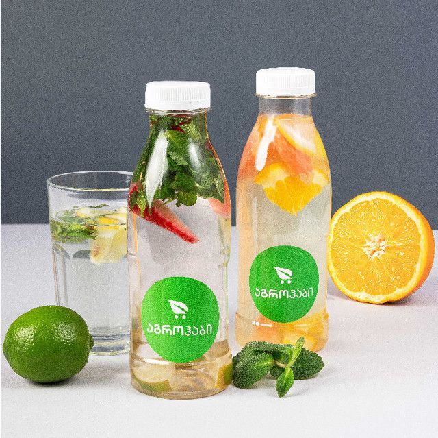 წვენი და დეტოქს წყალი